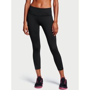 Victoria’s Secret Knockout Capri